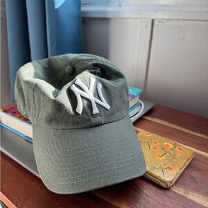 ‘47 Sage Green Yankees ball cap